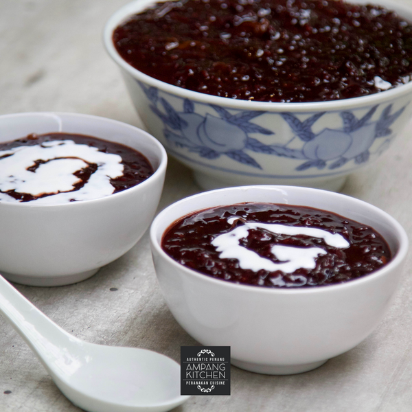 Pulot Hitam with Dried Longan